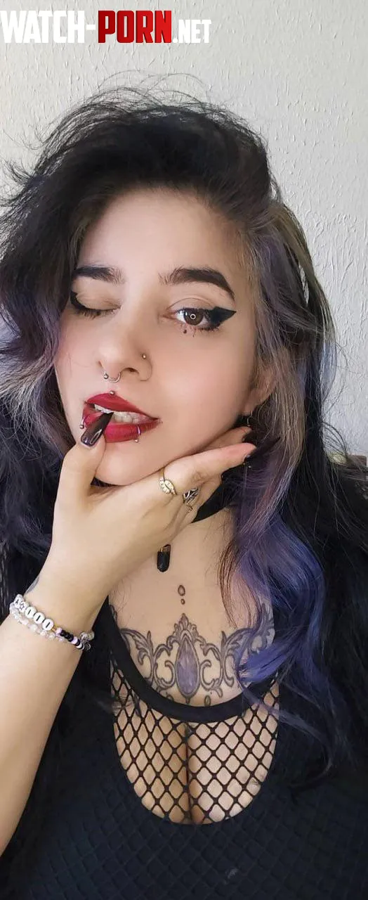 A face you don’t forget easily by FlirtyFairy_Fox