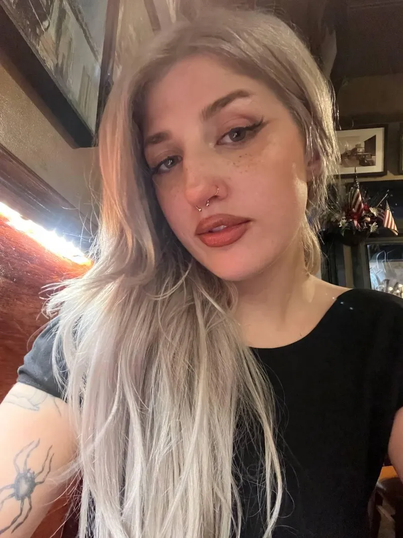 Thumbnail Chubby Admirers Welcome: SlayBabesx Opens Up | Naughtychicks