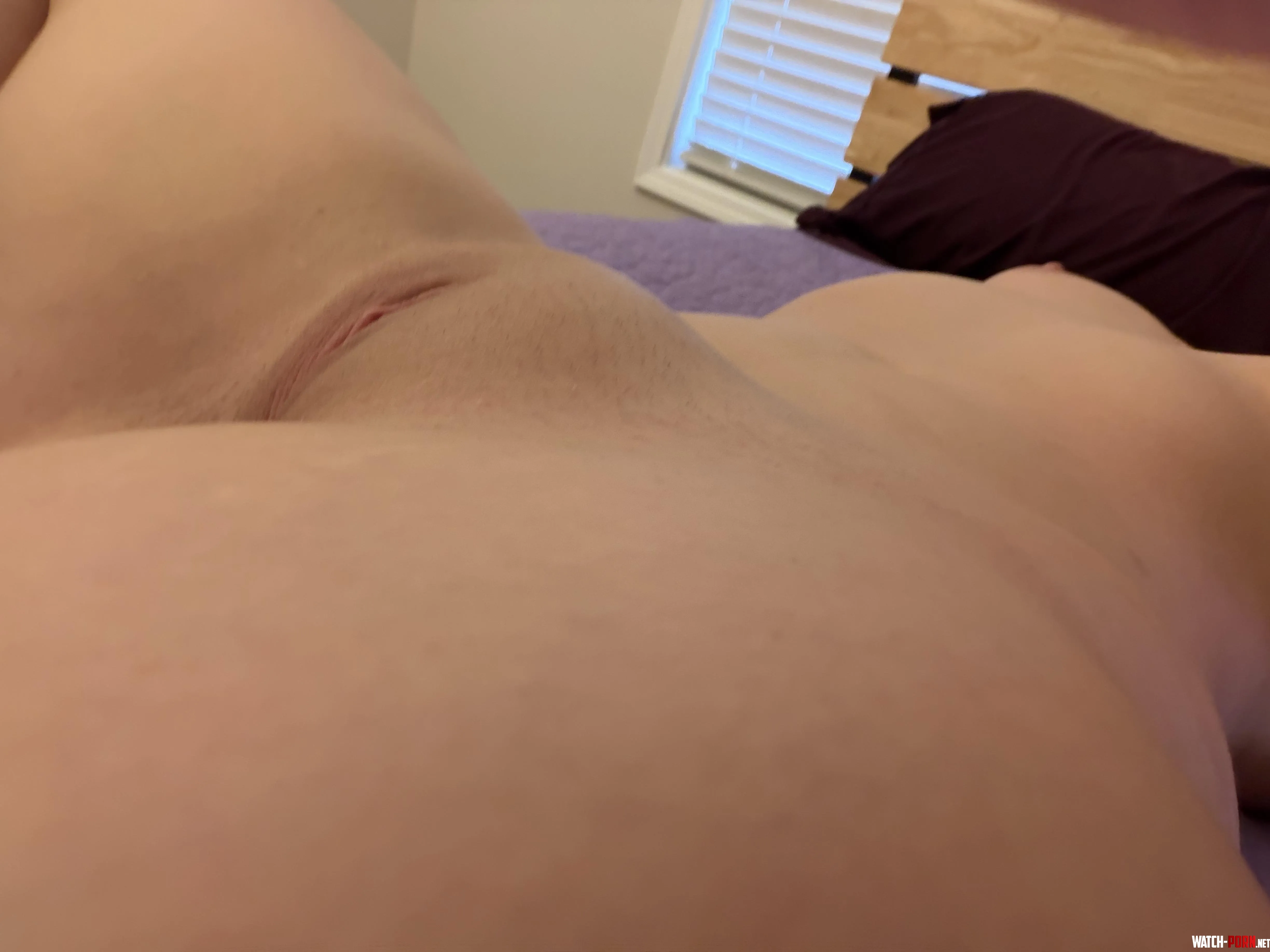 My phat pussy mound saying good morning 😊🥰 by bigbootykai