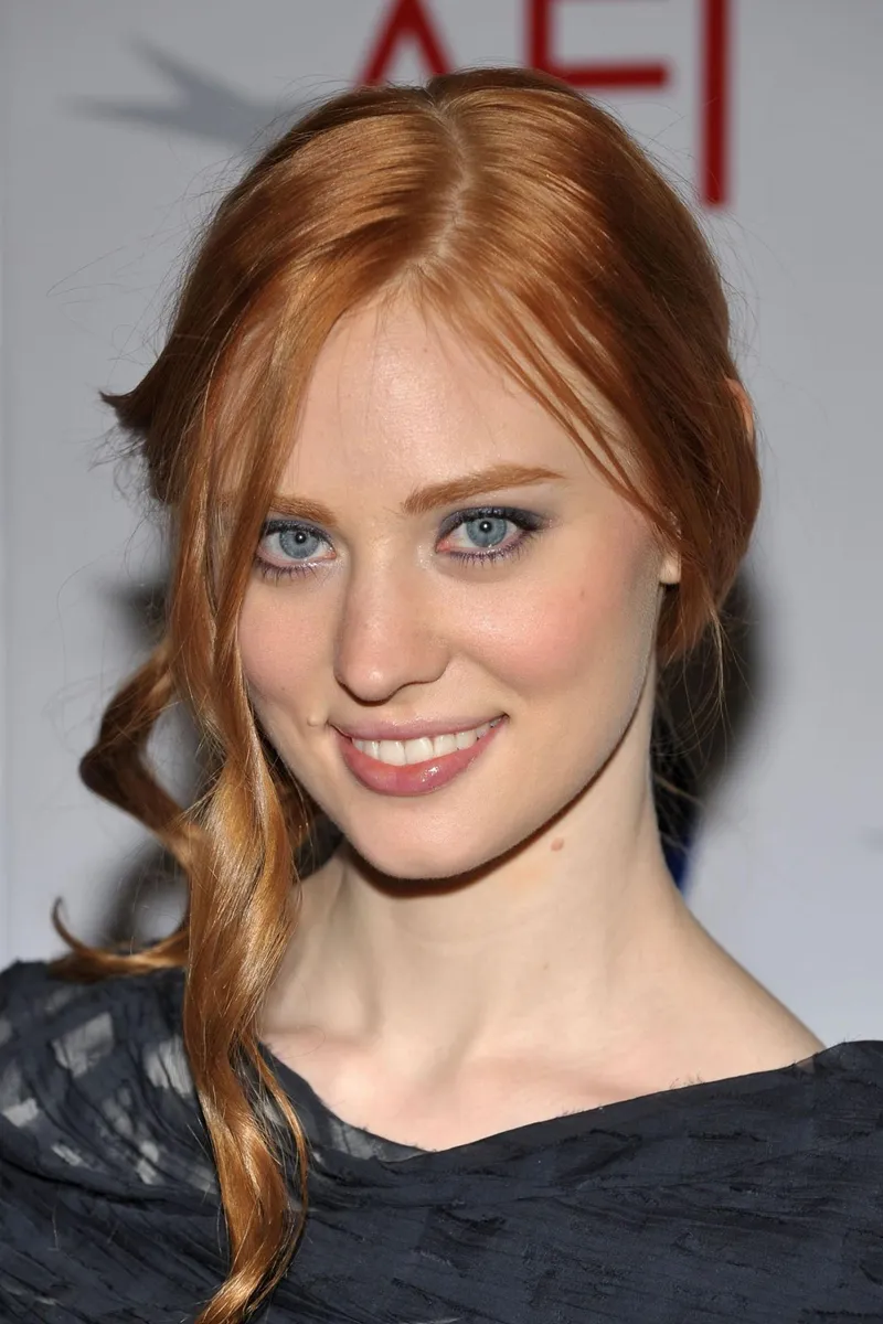 Thumbnail Deborah Ann Woll by Primary-Wall8057 | RedheadedGoddesses Category