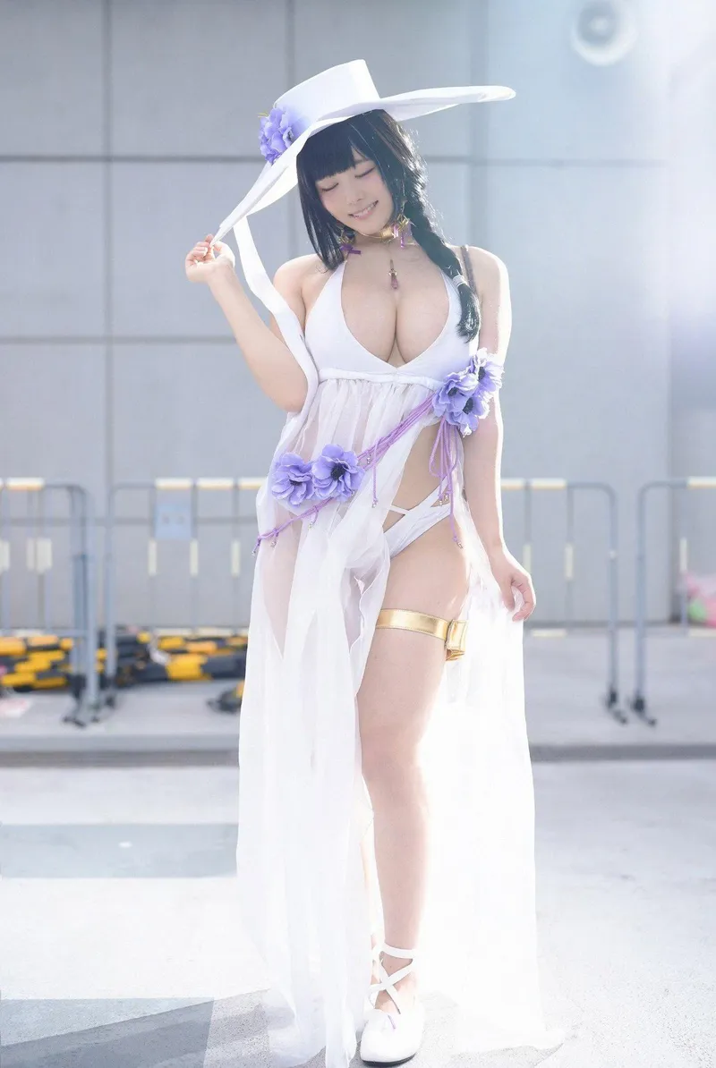 Thumbnail Umi Shinonome: Reveling in Elegance with PresentDeparture77 on Gravure Girls