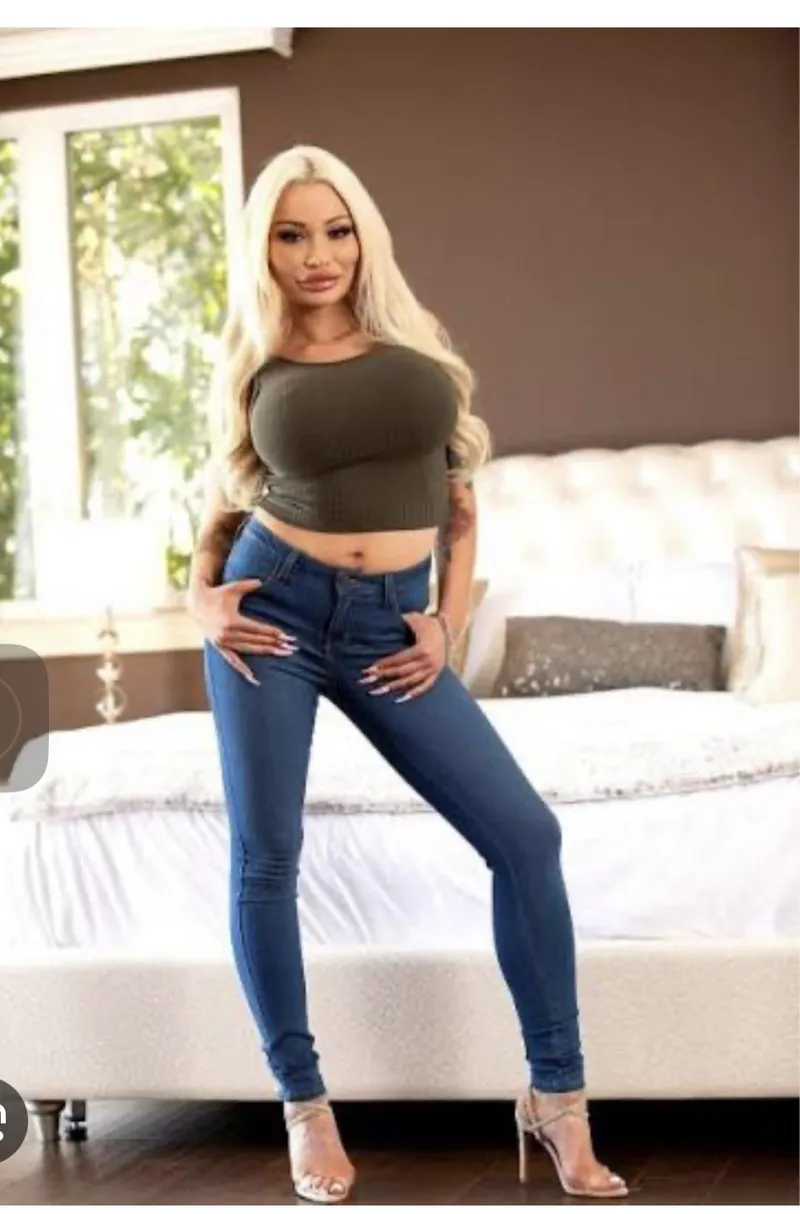 Thumbnail Get to Know Portia Paris | Virtual_Vast1450 | ClassyPornstars
