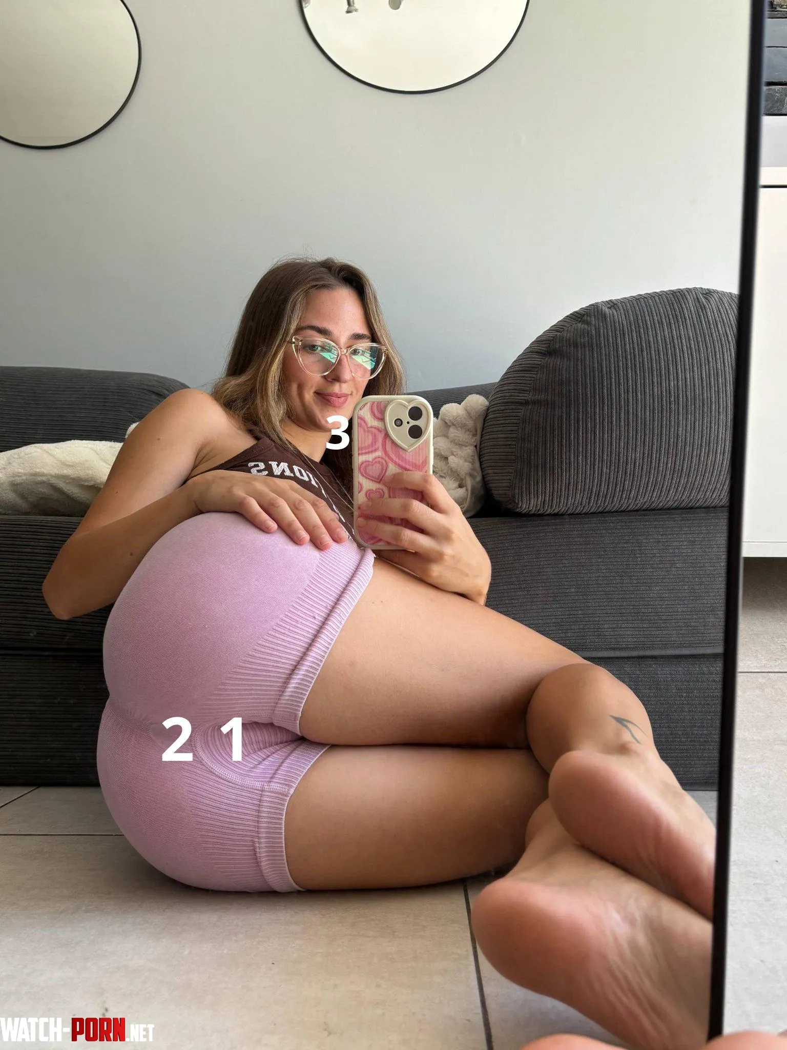 kommentera 1,2 eller 3 och ⬆️ så får du din siffra i dms! by Dinfavorittjej07