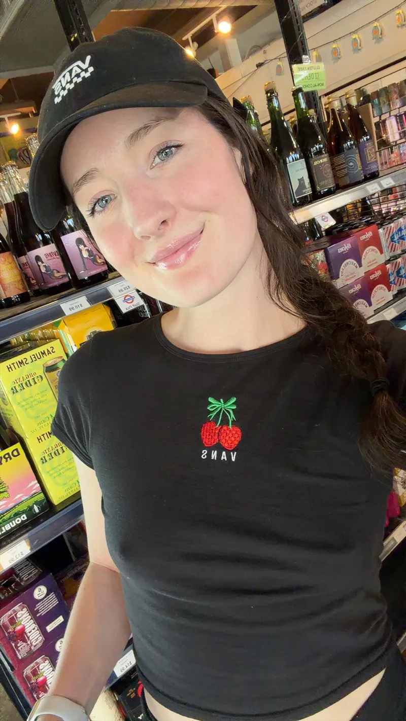 Thumbnail Pokies out in the wild by TinyPaleMarshmallow