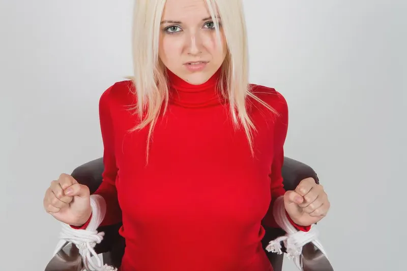 Thumbnail fun_and_games123's Desire for Freedom Story | damselsindistress