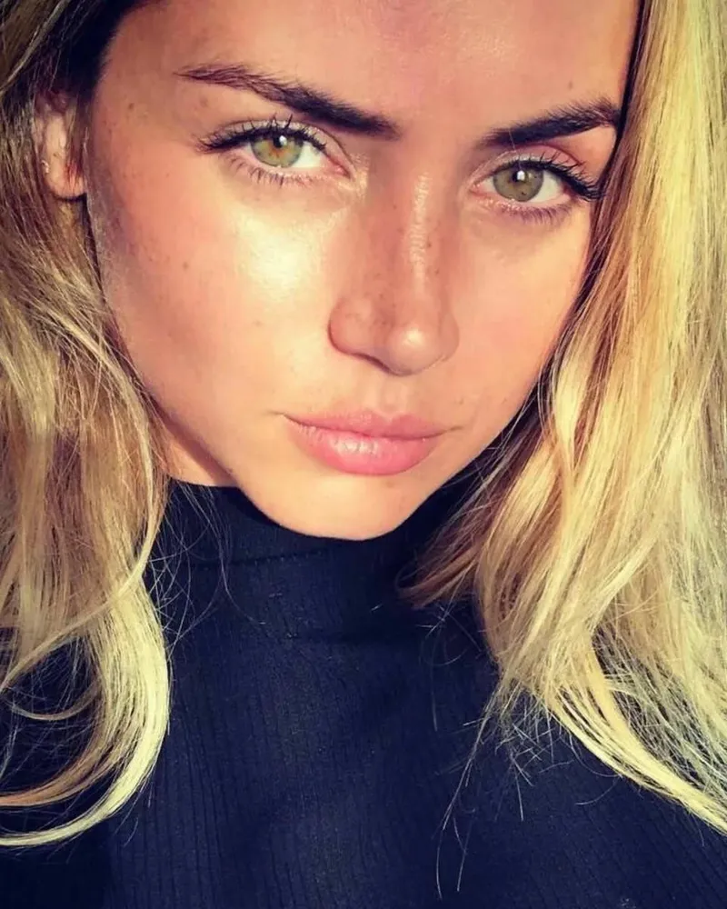 Thumbnail Ana de Armas - Beauty Redefined | PrettyGirls