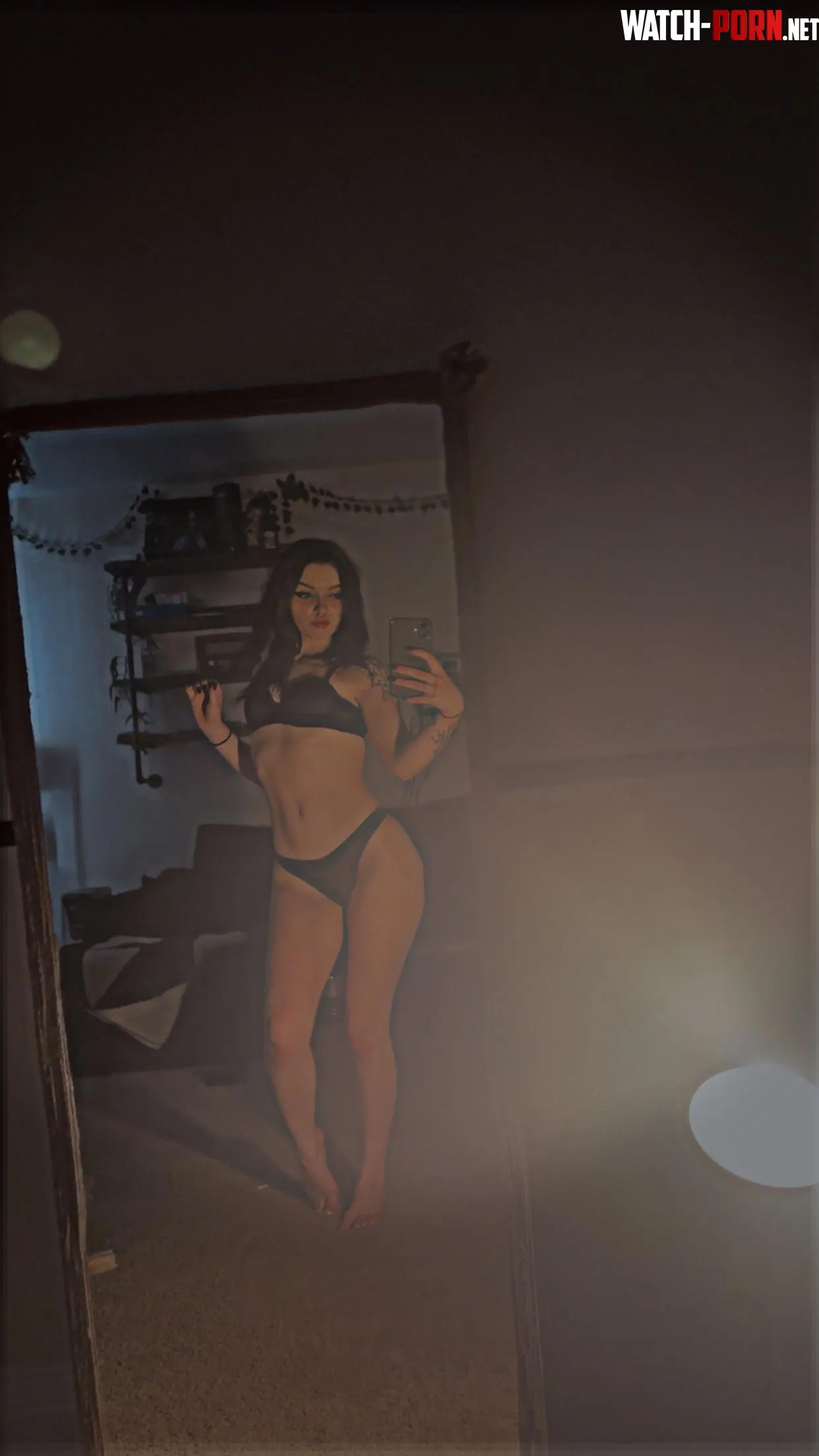 I love showing off my hips by OnlyAnyaMonroe