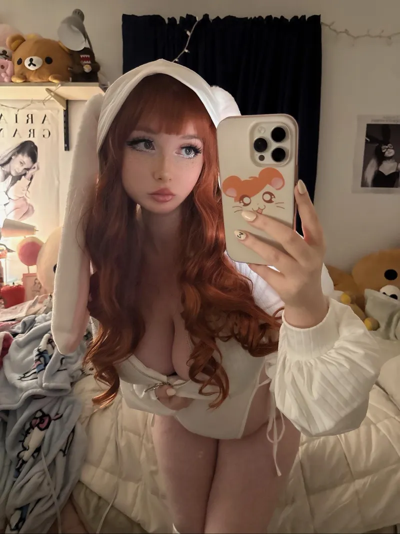 Thumbnail i misbehaved on purpose… just to get ur attention :'> by petiteschoolgirlxo