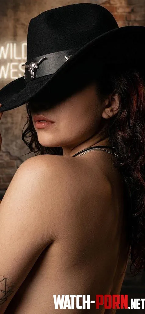 I’m not going to show everything… just enough to make you think about me.💋 by Foreign_Soup5248