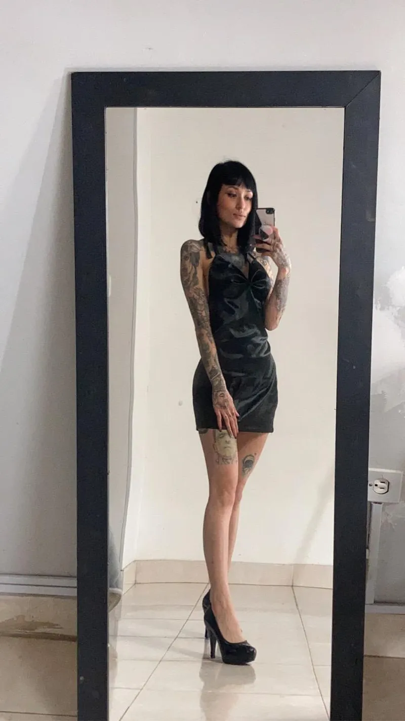 Thumbnail All Eyes on the Back: Perfecting TightDresses with coxxoez