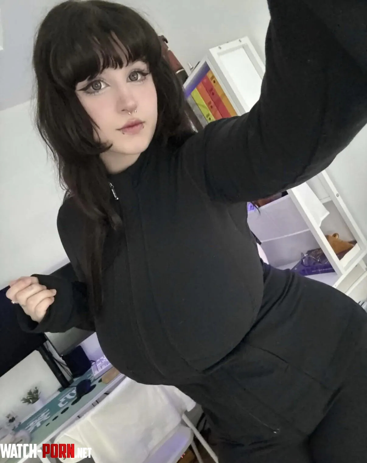 Busty in black by playanesee