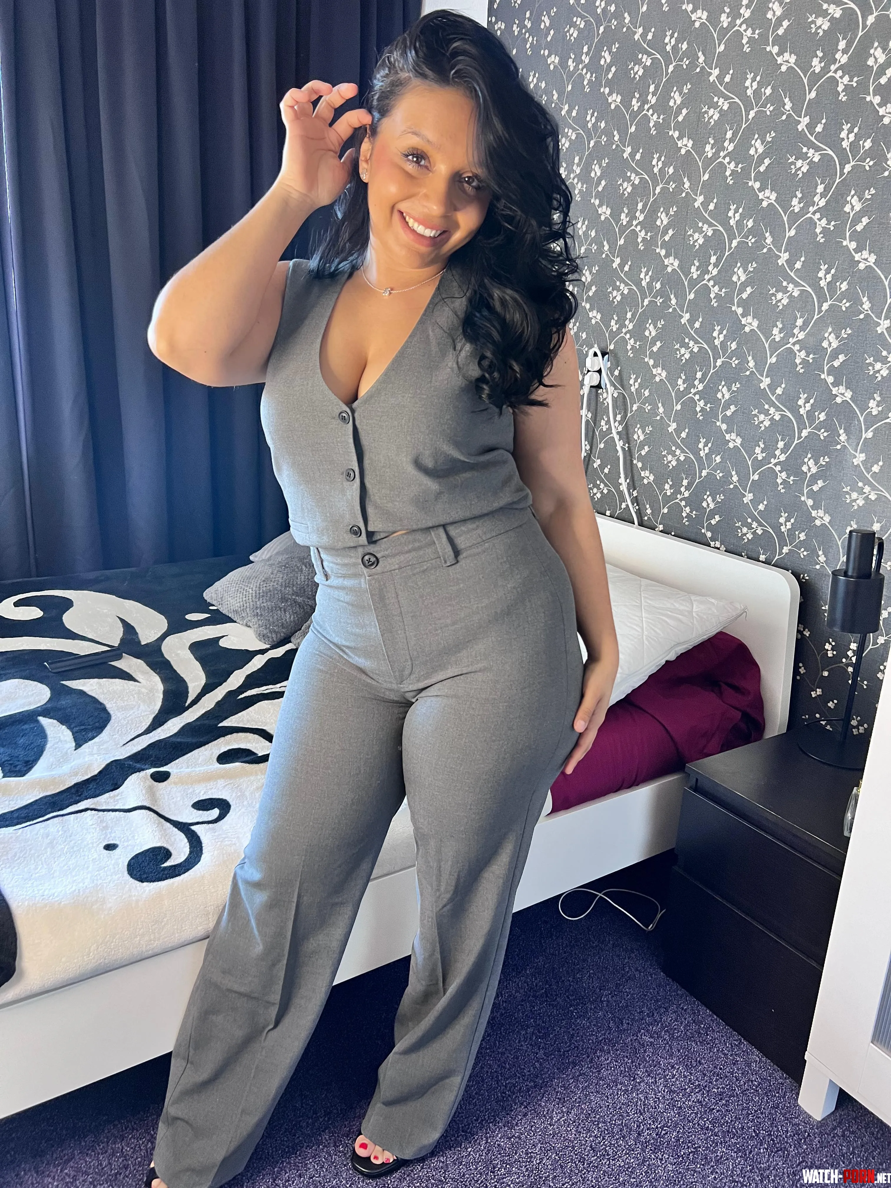 Not perfect but I can be it while playing in bed by Galadriel69_