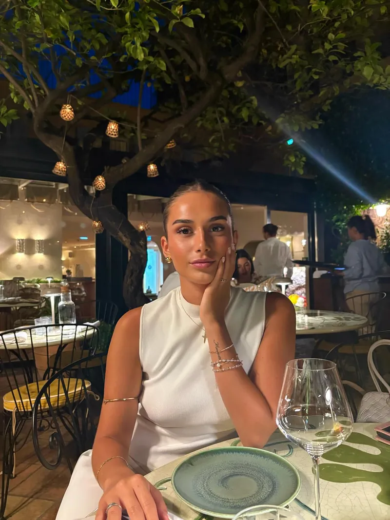 Thumbnail Rachel Bailly: Beauty Personified | Unlikely-Culture8166 | PrettyGirls