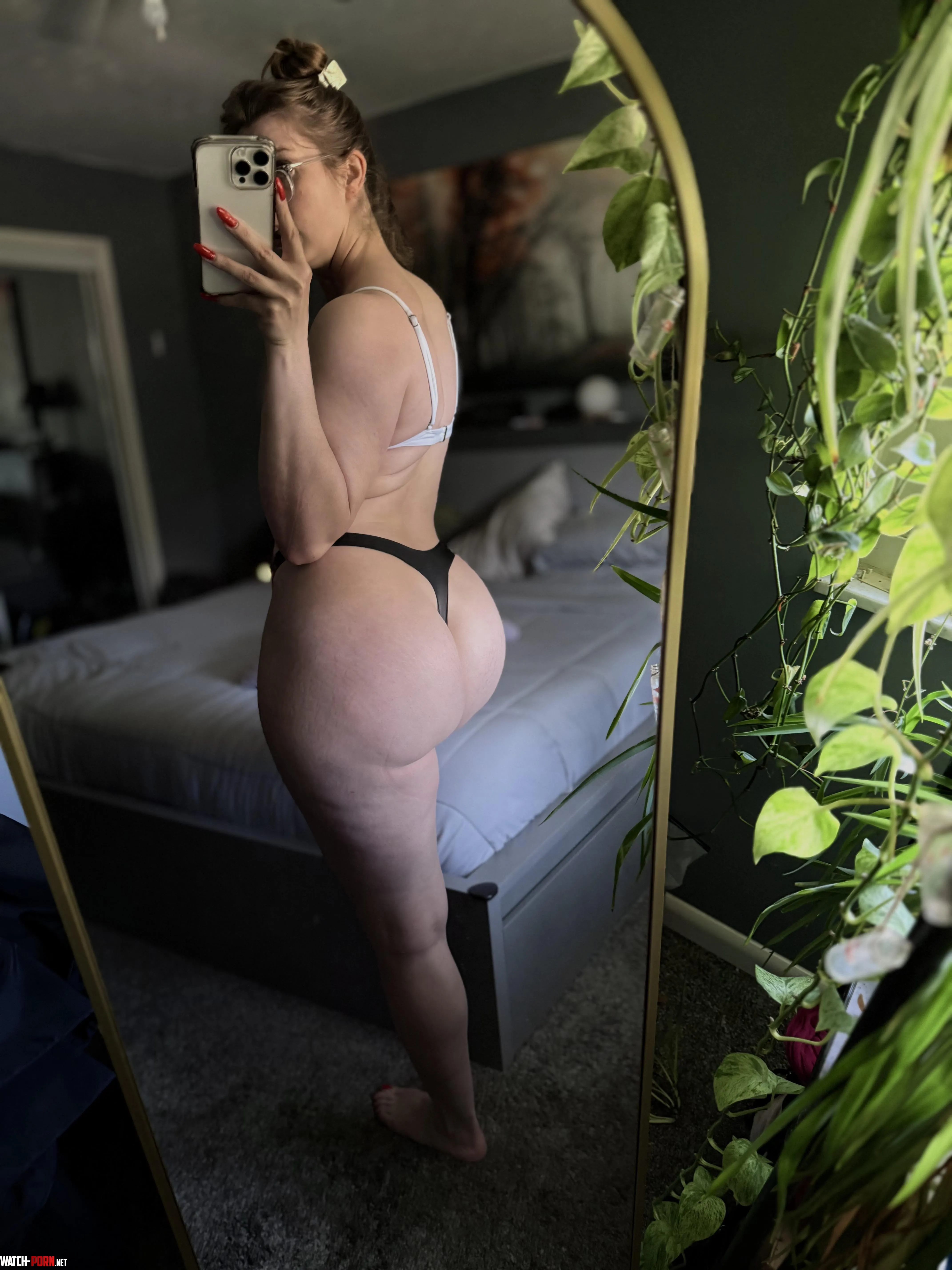 my ass is craving to be squeezed while sitting on a big cock by TheBaronessX