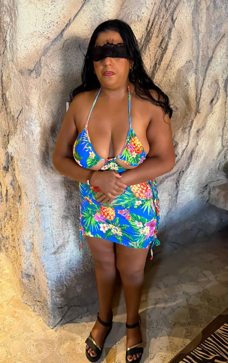 Thumbnail Firm-Equivalent-5742: Discover Britain's Unique Charm | ssbbw Allure