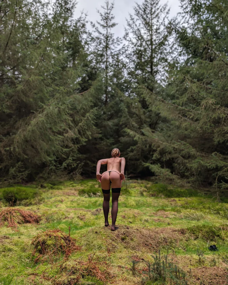 Thumbnail Lingerie Adventure in the Wild - obeymissgrace | Lingerie