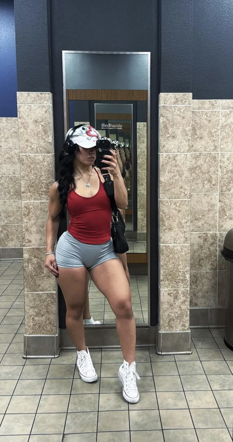 Thumbnail Roxanne Perez & No-Direction-4159 Take You on a WrestleFap Ride