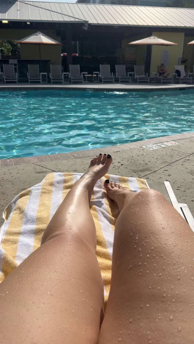 Thumbnail Vacation Vibes: Perfecting Your Leg Game by twodirtynerds