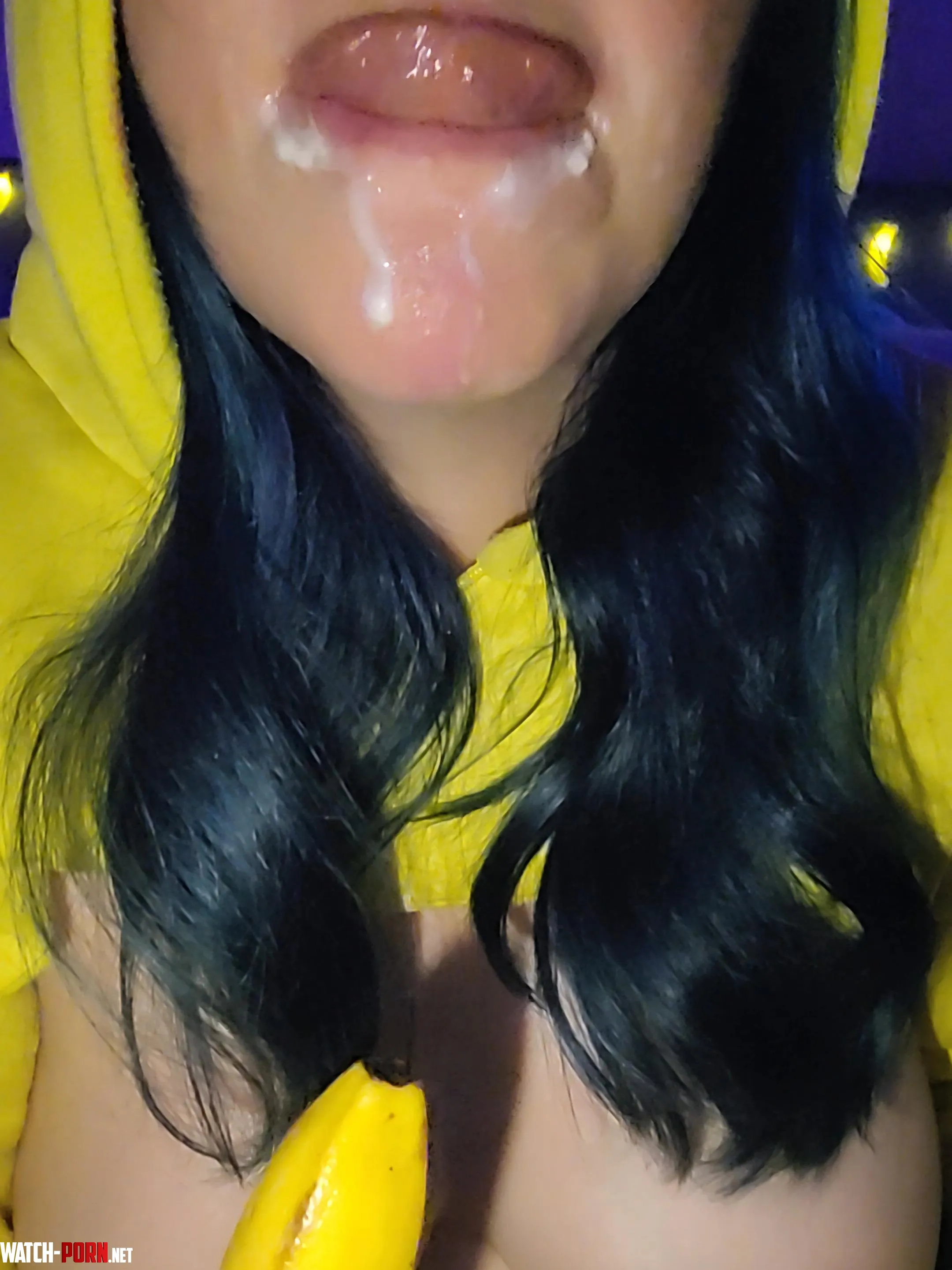 Cum see what else I can do with this banana by breannalovesbananas