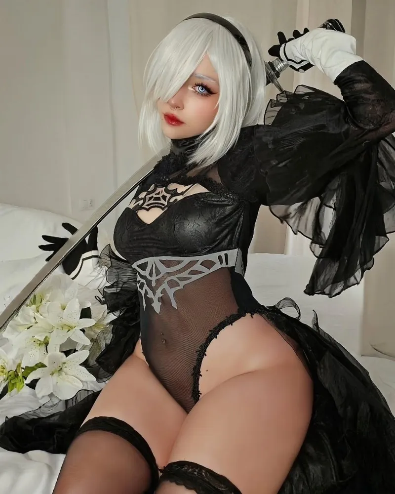 Thumbnail Shiro_konekochan's Naughty 2B Cosplay: Ready to Play