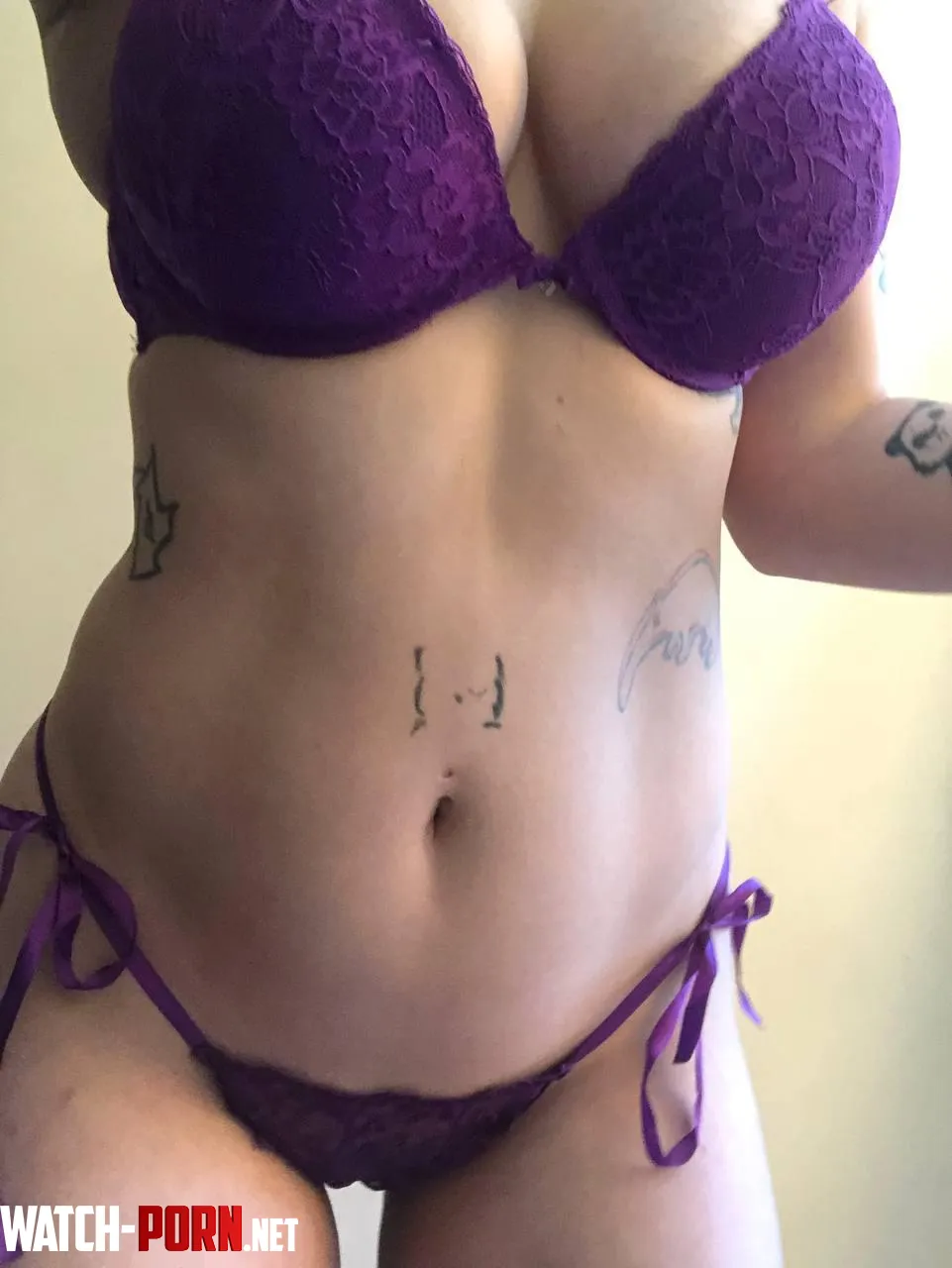 Kiss or lick? by Significant_Bad_6018