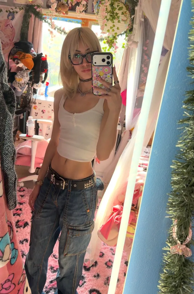 Thumbnail ivywitchy Delights in the Timeless Crop Top and Pants Combo