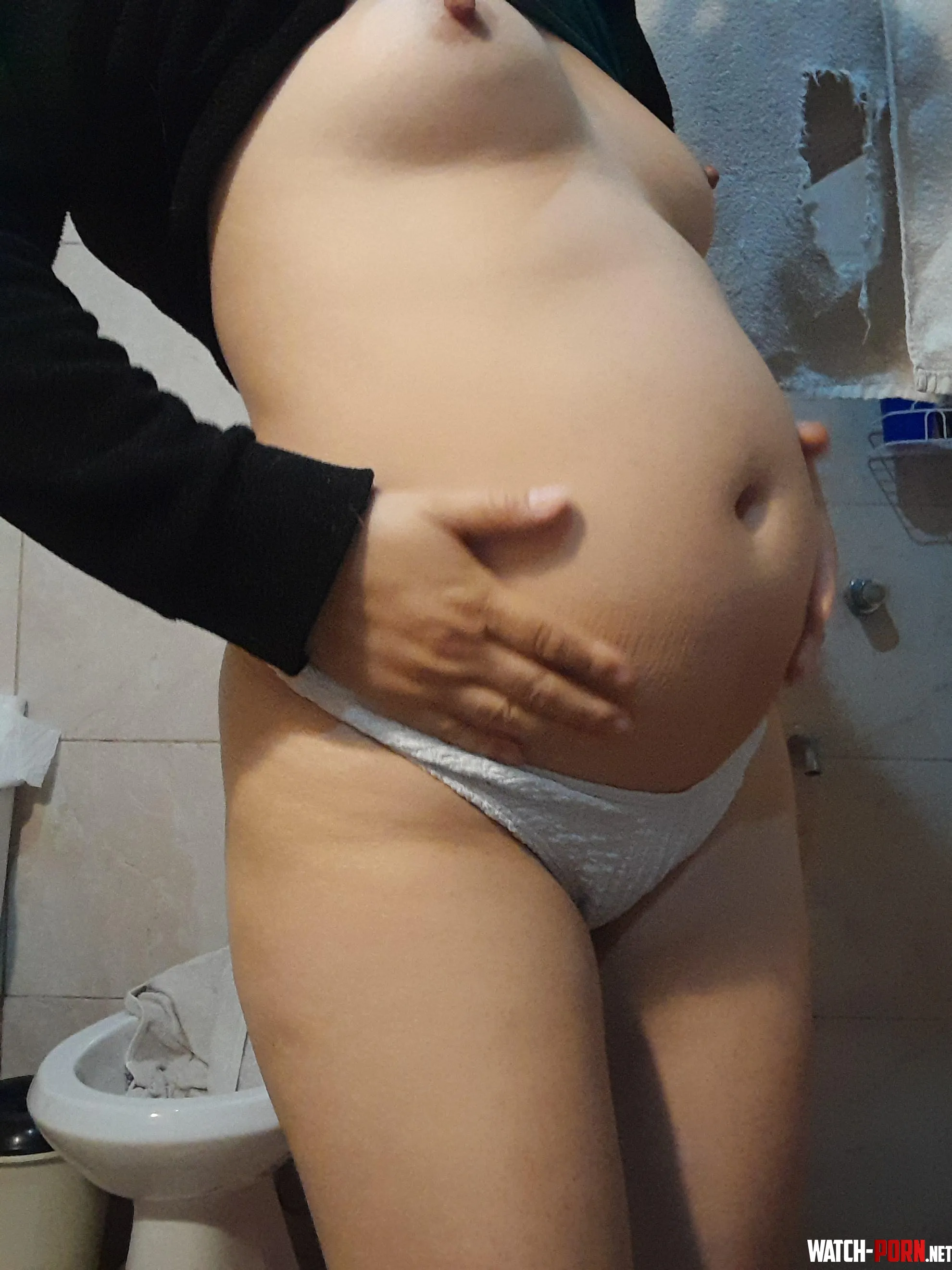 Would you fuck me even tho I’m pregnant? by frutillita2OF