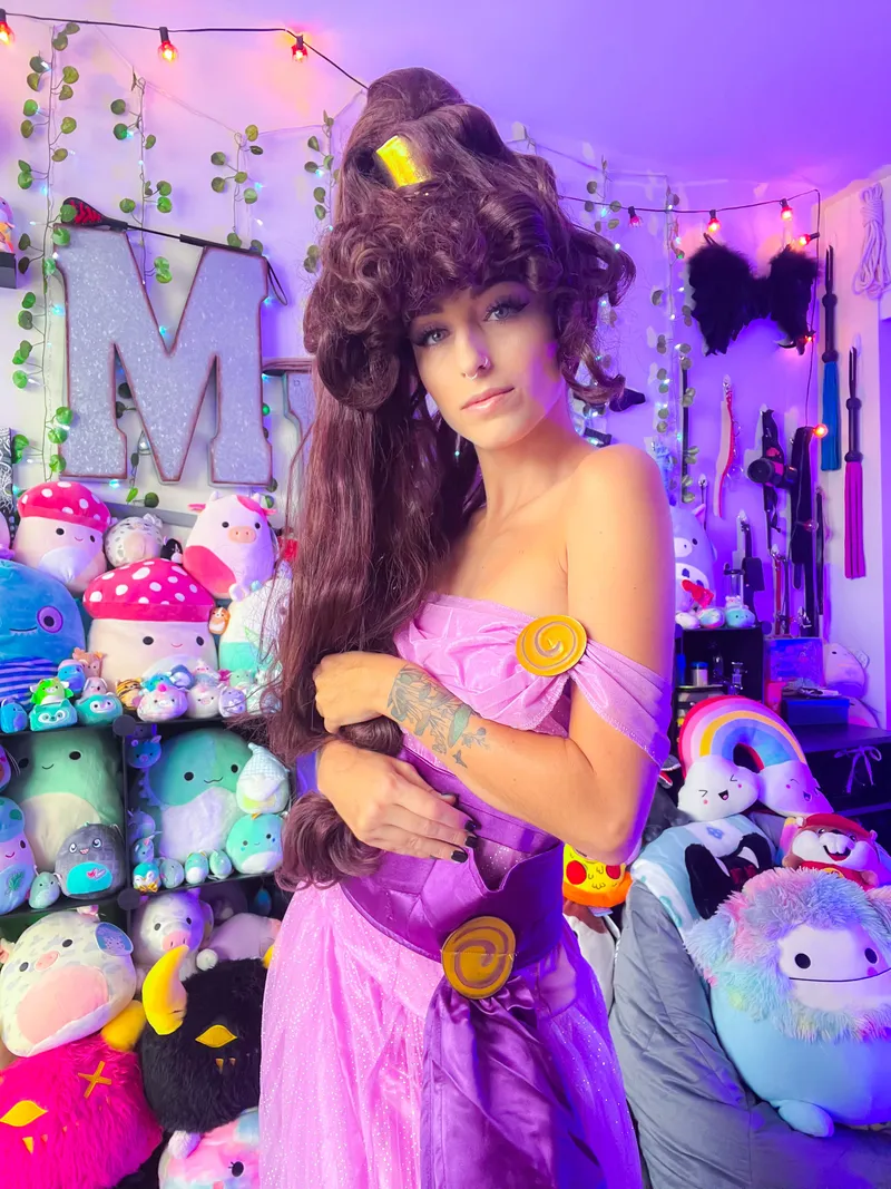 Thumbnail Meg from Hercules Cosplay by Miss Faye