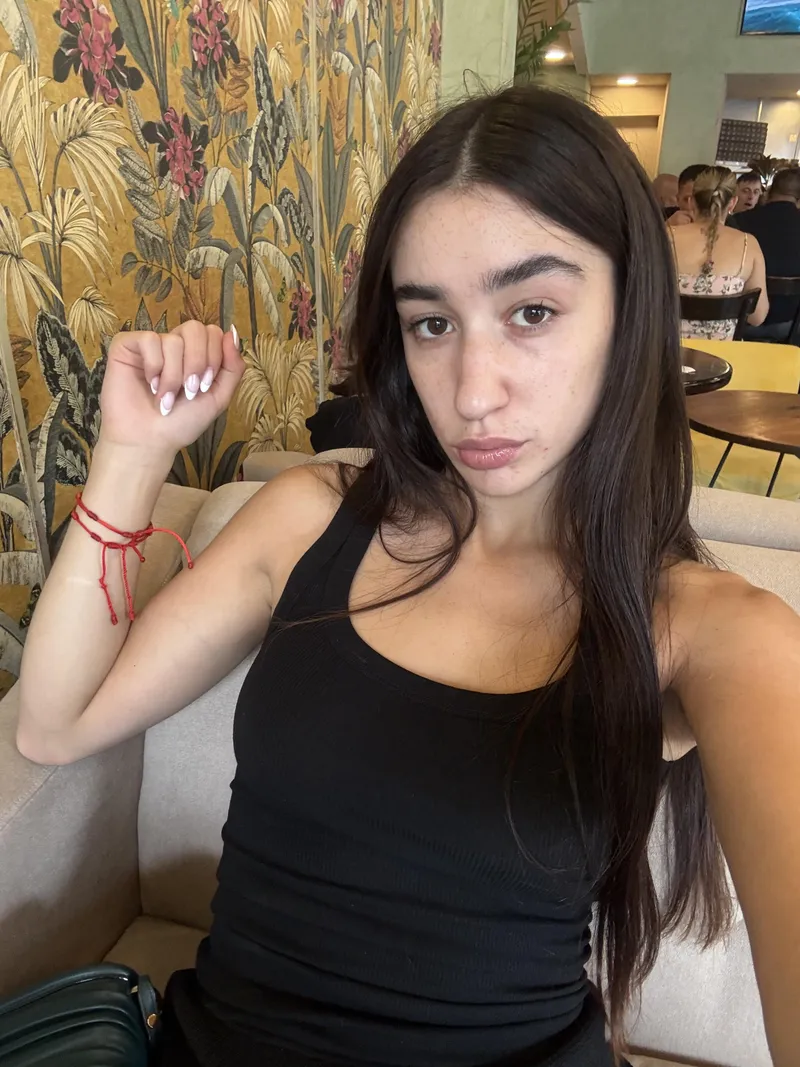 Thumbnail Hot or naaah by weavybitch