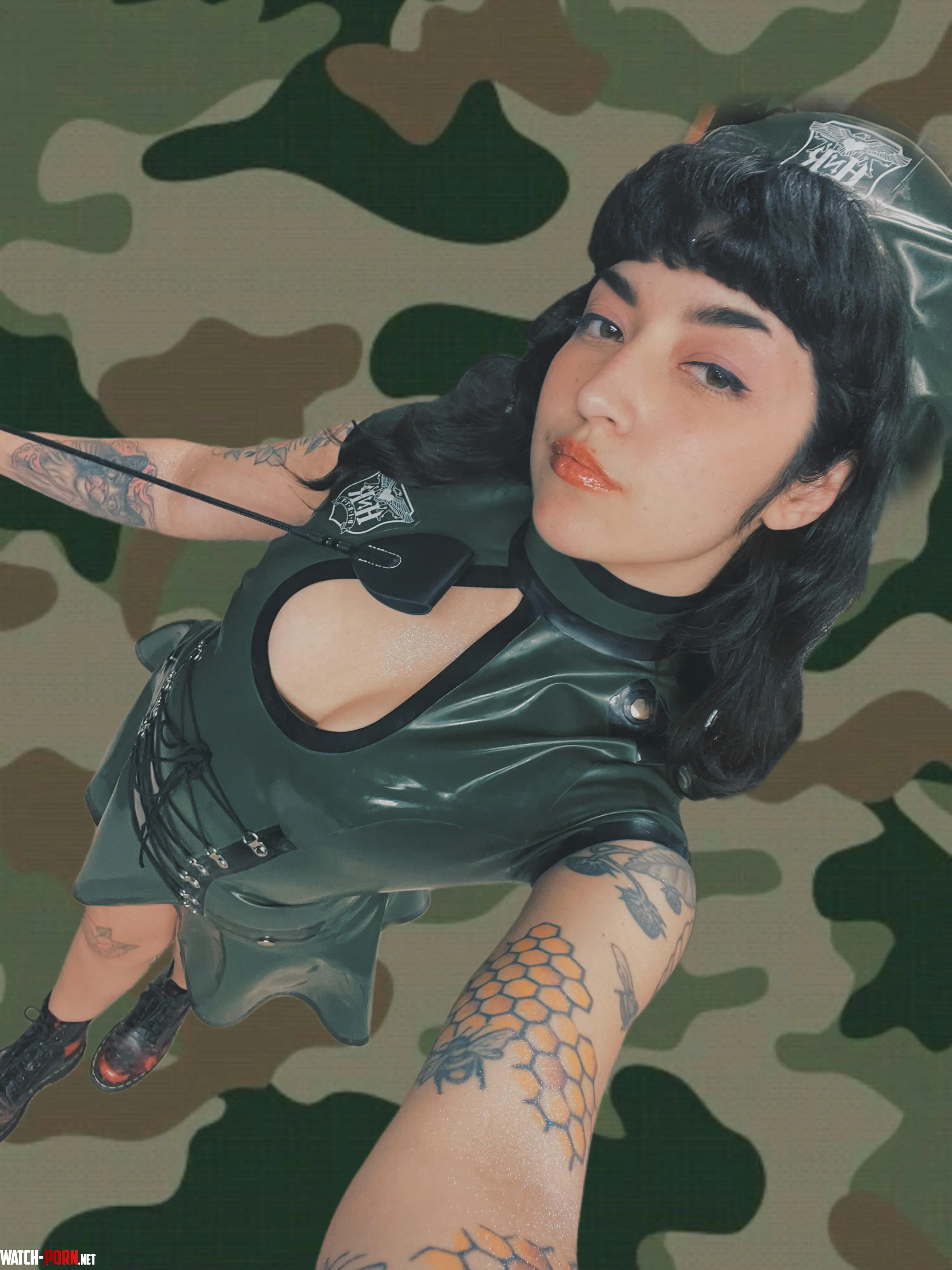 Major Bitch ready to serve her cuntry by dumbpuppygf