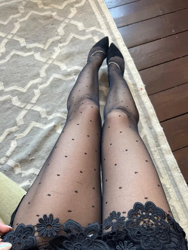 Thumbnail MalinaWhispers in Polka Dots Tights: A Leggy Revelation