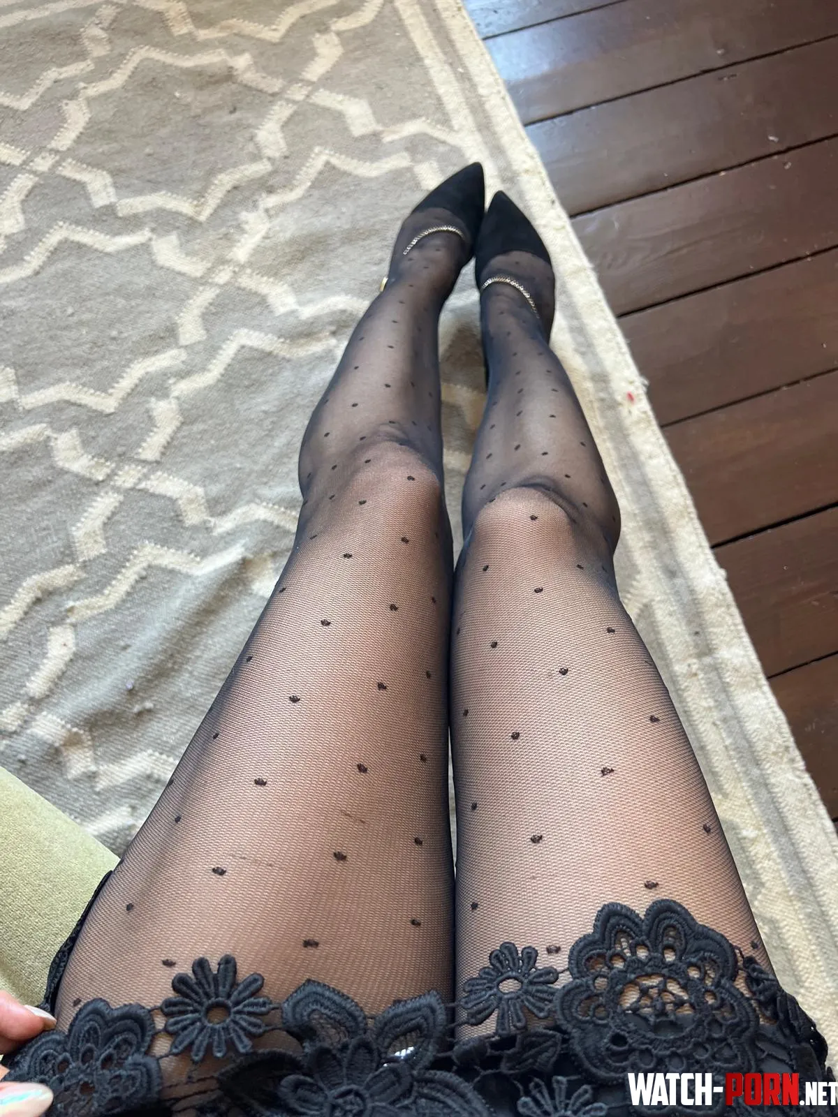 my legs in black polka dots tights by MalinaWhispers