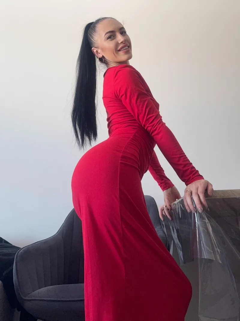 Thumbnail Stylish or Vulgar: The Tightdress Dilemma by Werosyantrar