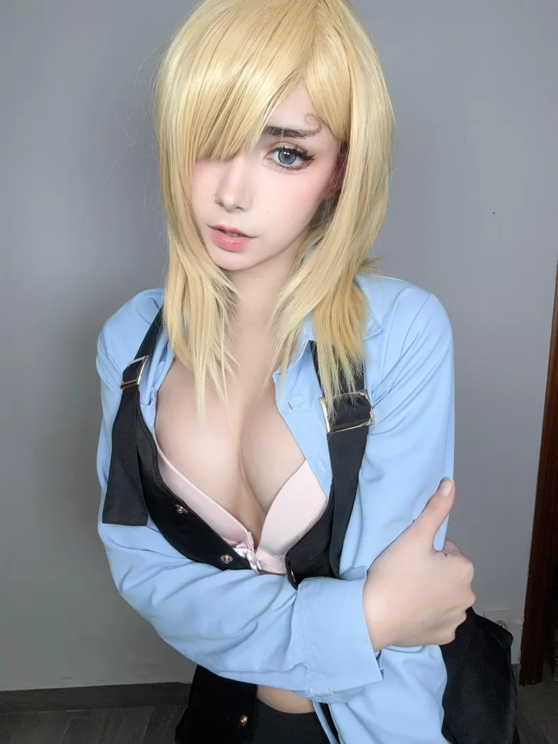 Thumbnail Mesmerizing Fem Sanji Cosplay by aloeveraiskawaii