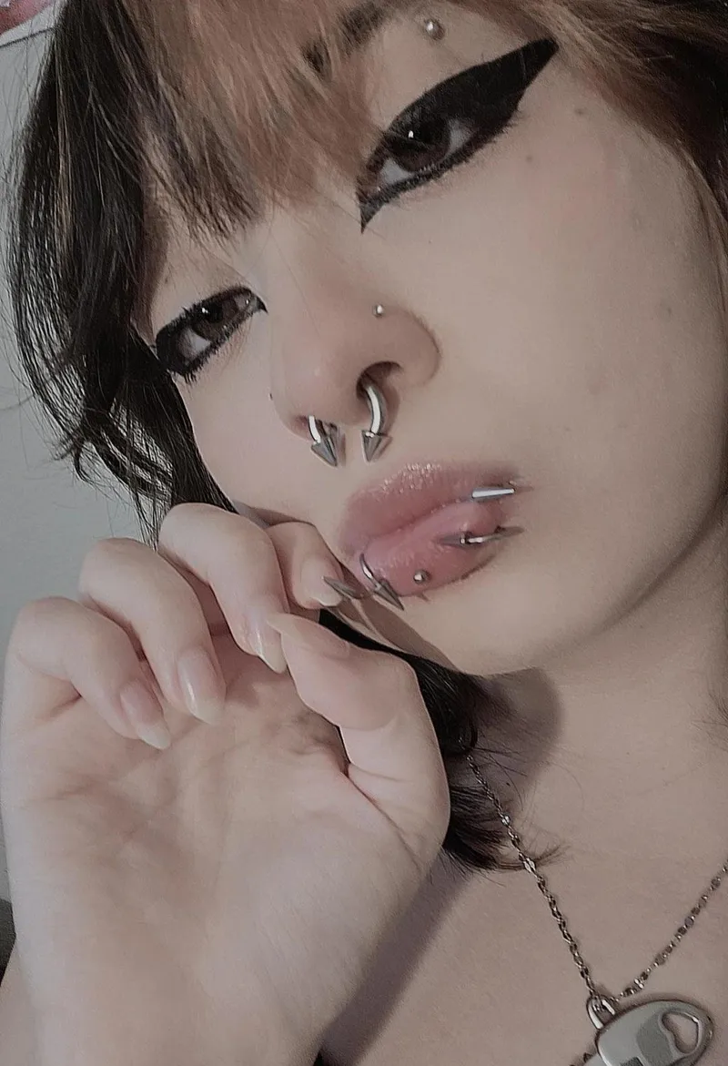 Thumbnail Nail Fetish Delight: YungKizza Gives a Glimpse into Their Clawed World