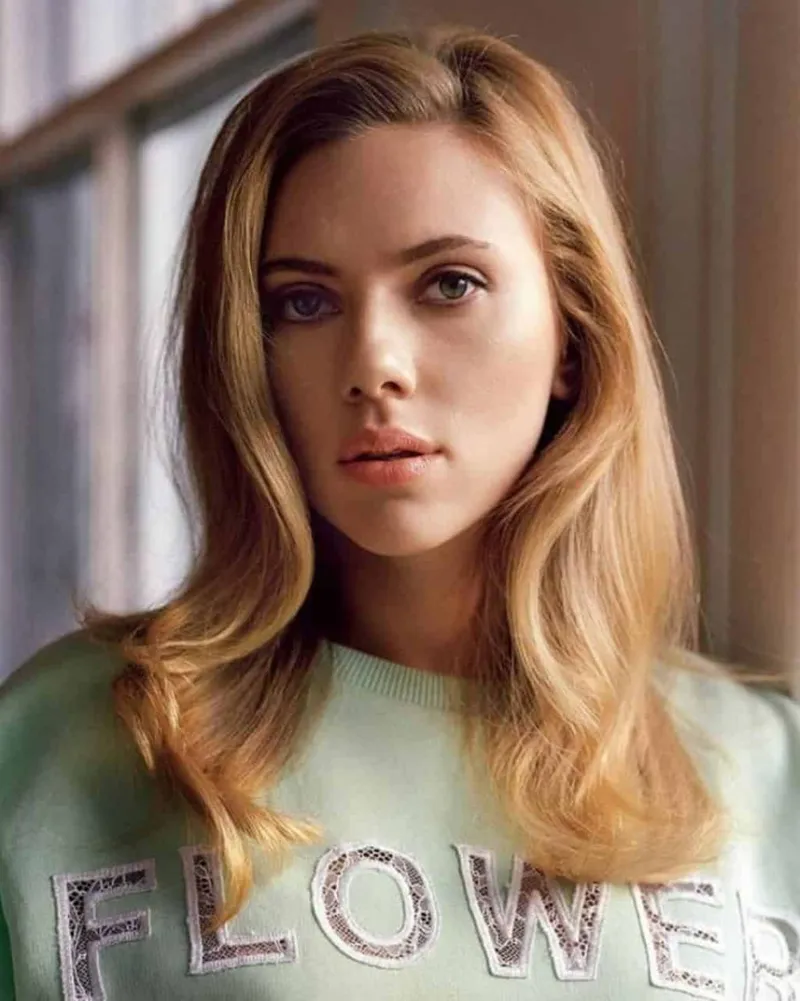 Thumbnail Fit-Indication-7333 Reveals Scarlett Johansson's Allure | PrettyGirls