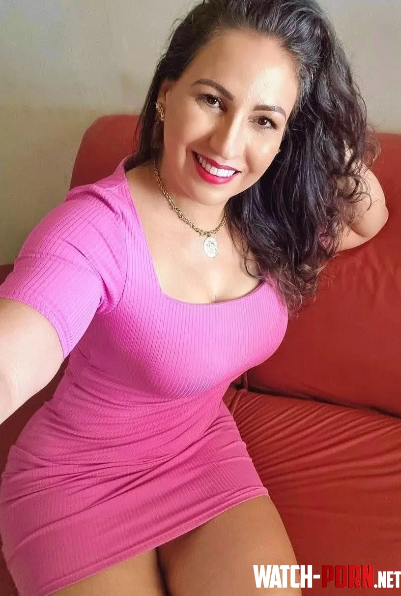 Curvy Milf by Alarming-Leather3974