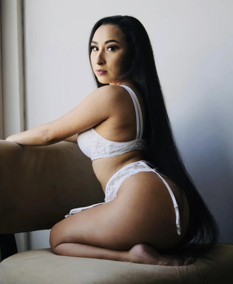 Thumbnail Cute and Cozy: Embracing asiansgonemild with iLoveBIood