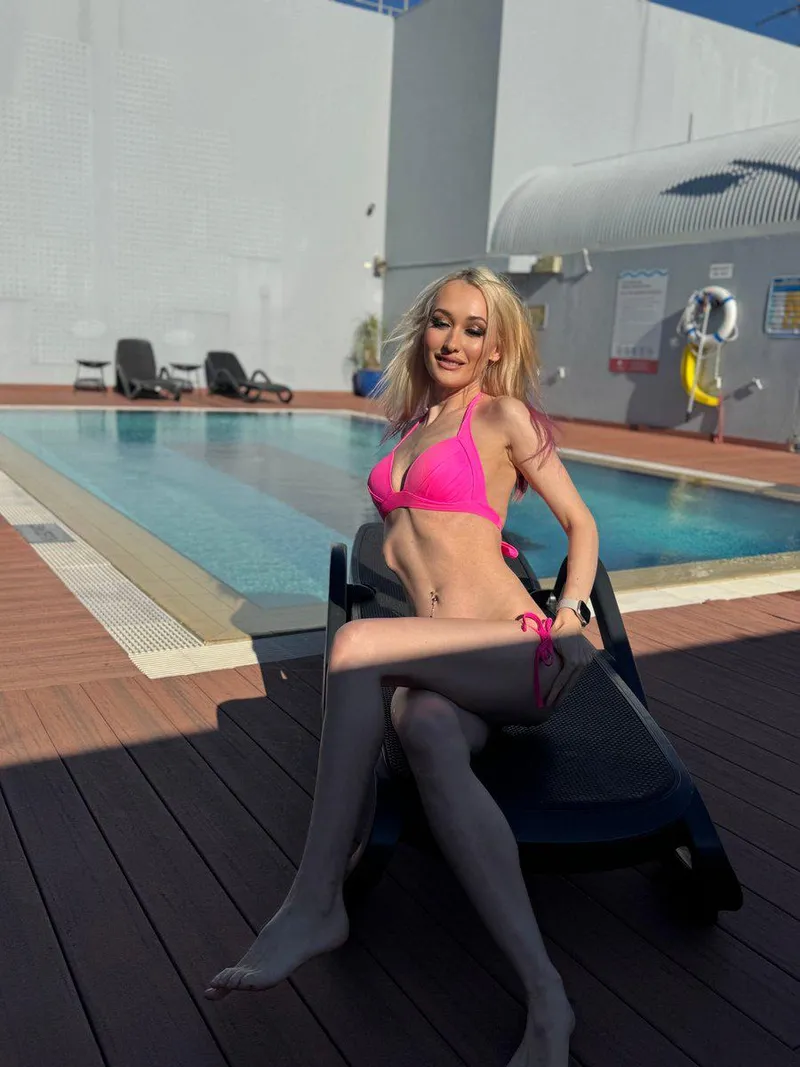 Thumbnail Pink Bikini Love: Dive into Laceydiamondxo's Instagram Beauty