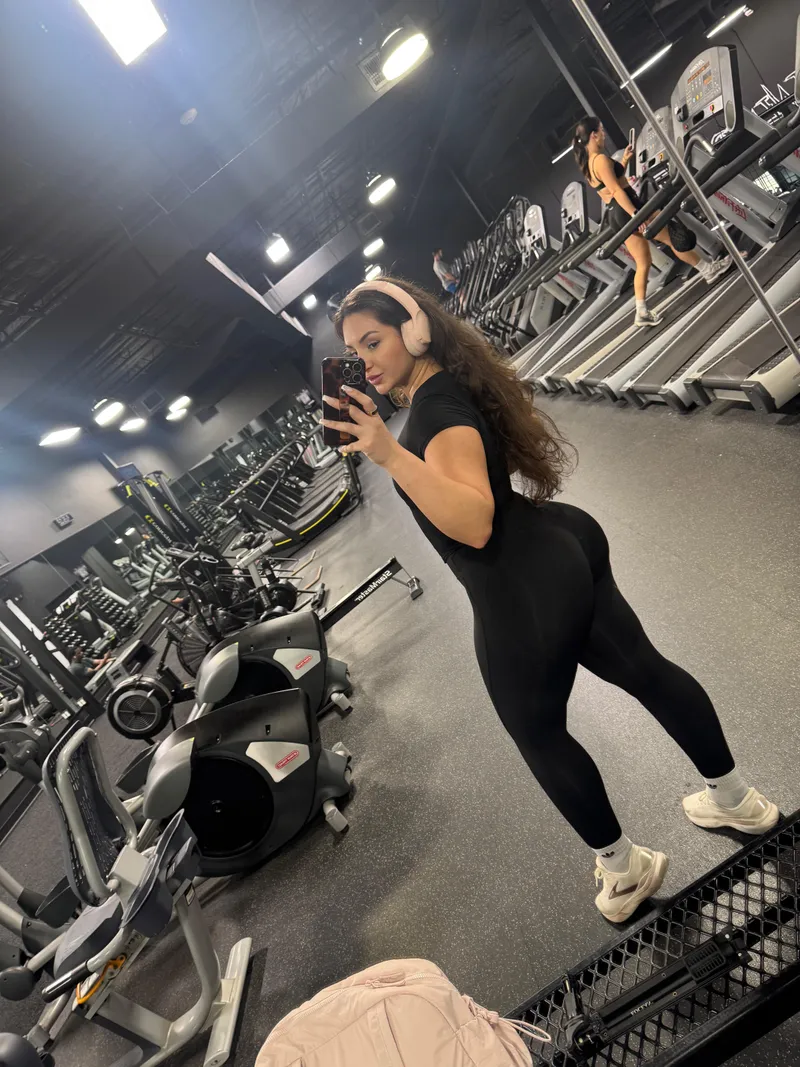 Thumbnail Unlocking Next-Level Gym Gains: White Girl Genetics Unleashed by VividNicole | ThickFit
