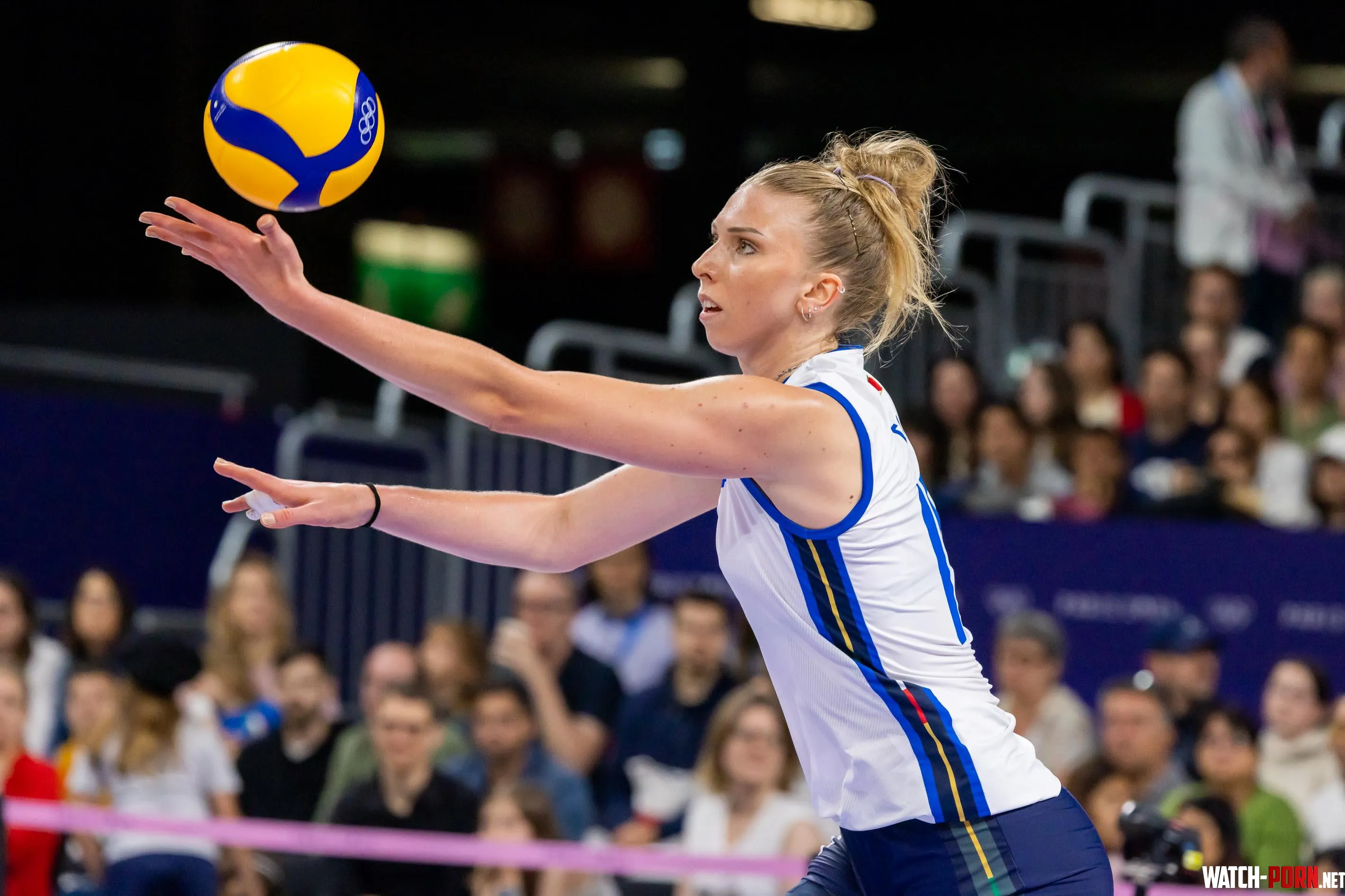 Sarah Fahr by YongWeddle