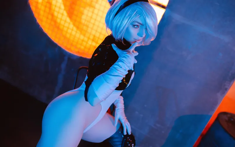 Thumbnail KumaMori11's Stunning 2B Cosplay from Nier Automata
