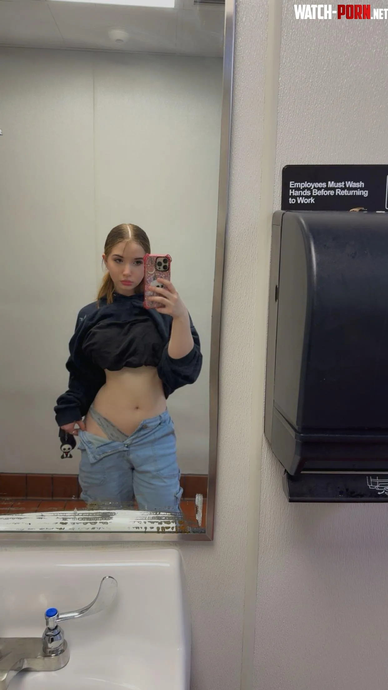 wanna see more of my natural body?👀 by shymunkey