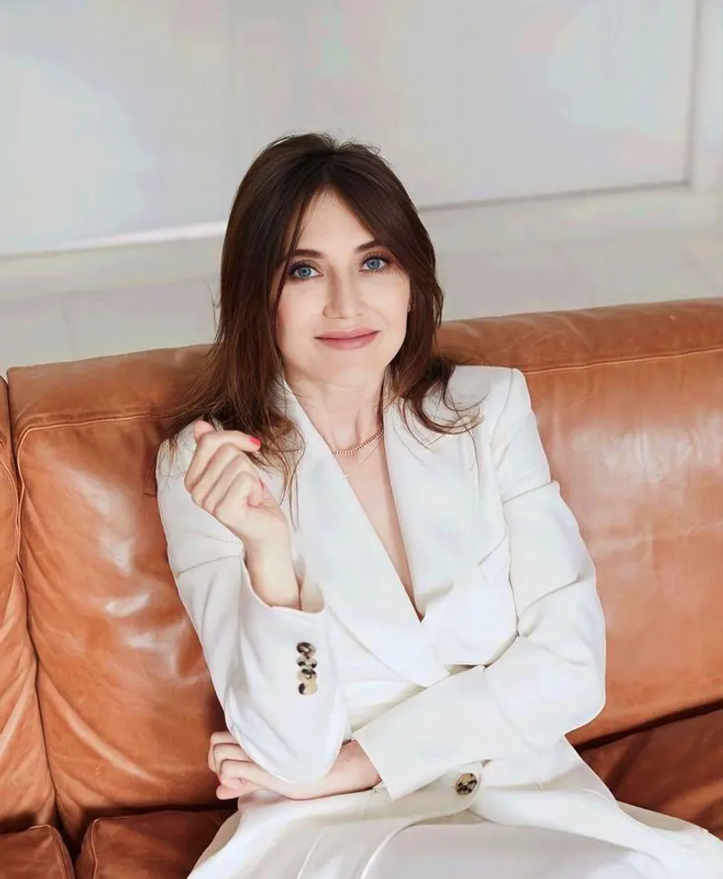 Thumbnail Carice van Houten: Exquisite Beauty Unveiled | Author: Possible-County-8686 | PrettyGirls