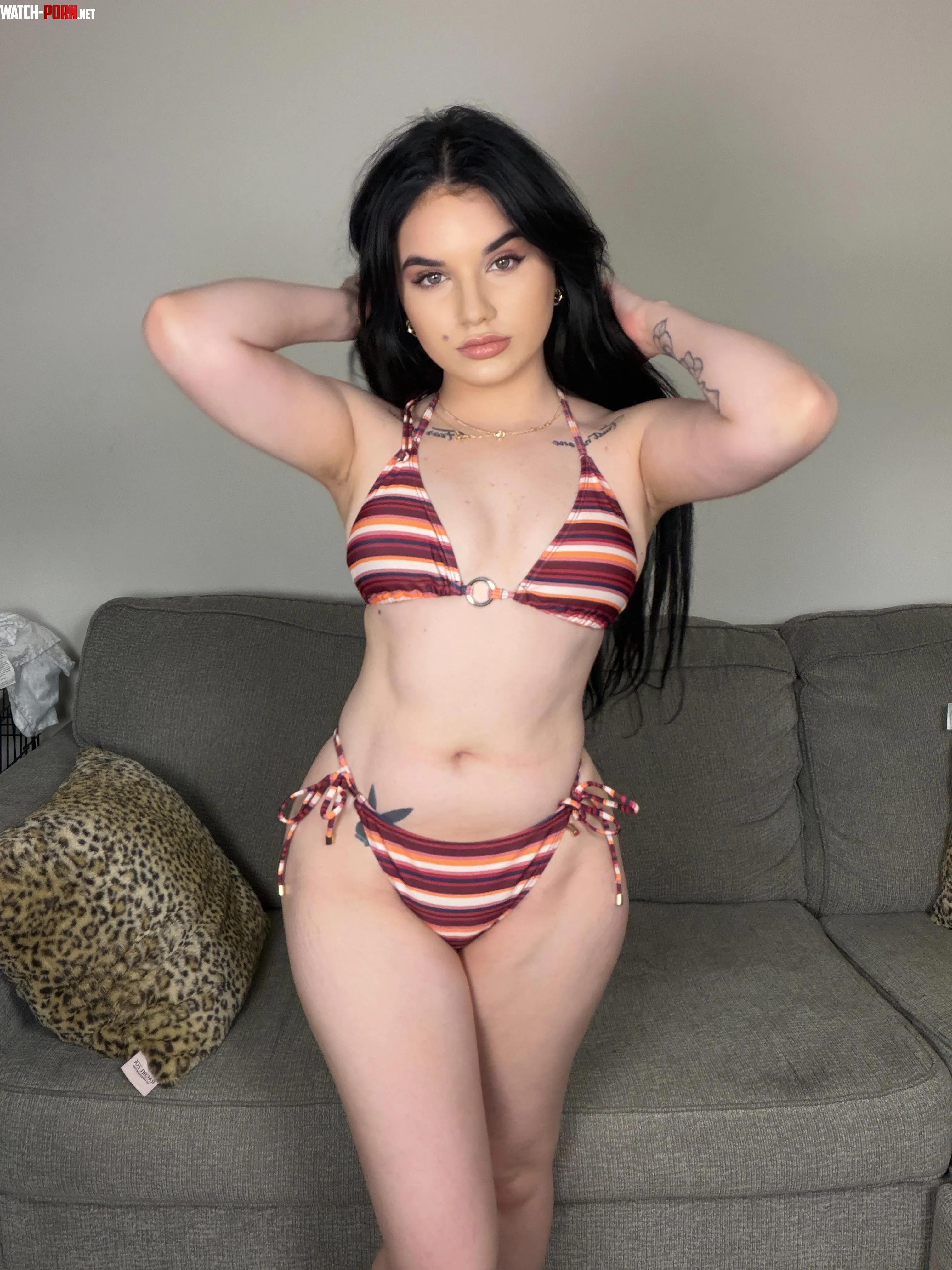 How do i look? by bardoafterdark