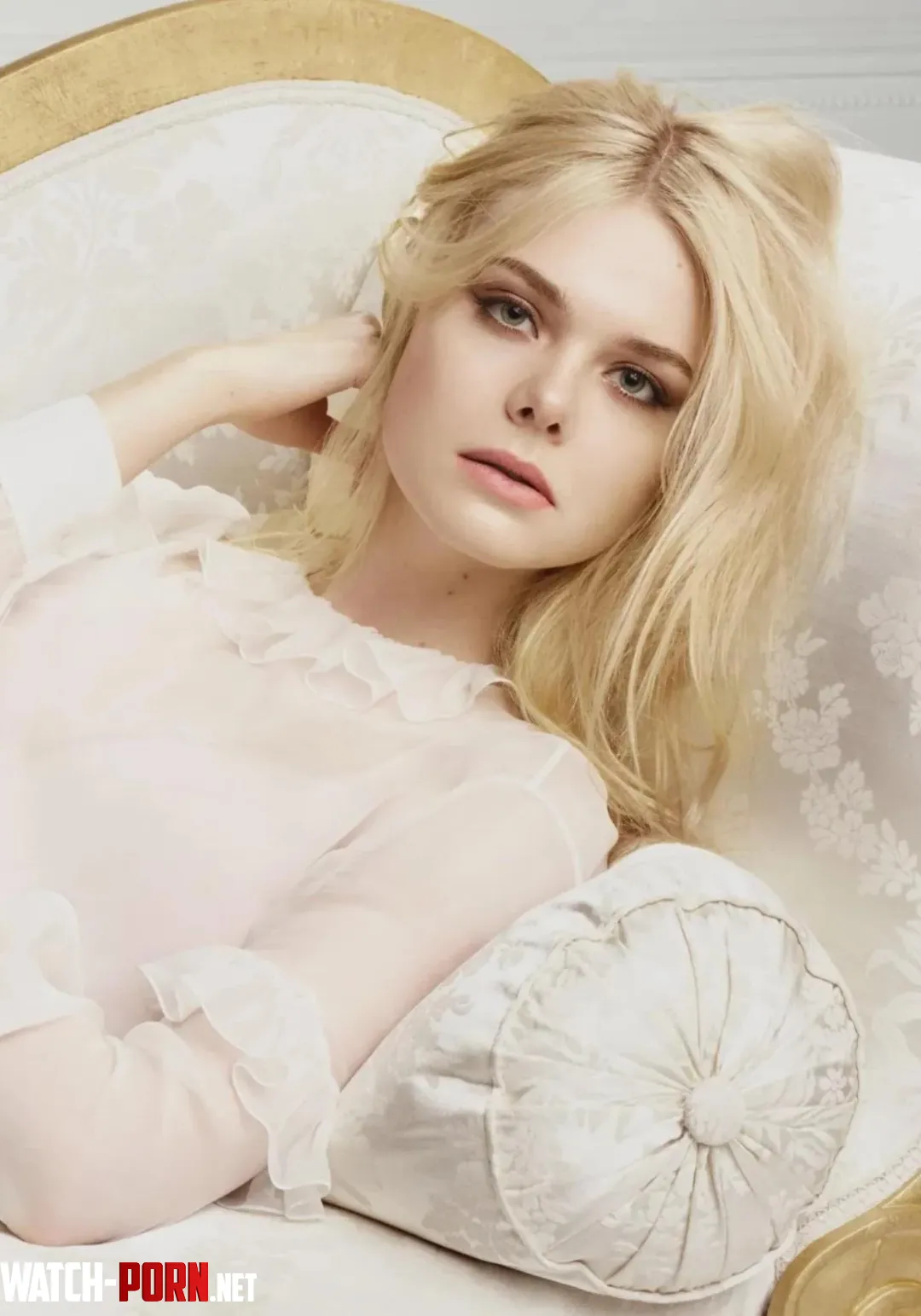 Elle Fanning by Fit-Indication-7333