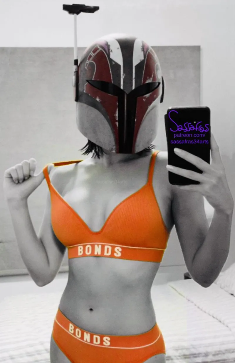 Thumbnail Sabine Wren’s Mirror Selfie: A Star Wars NSFW Delight