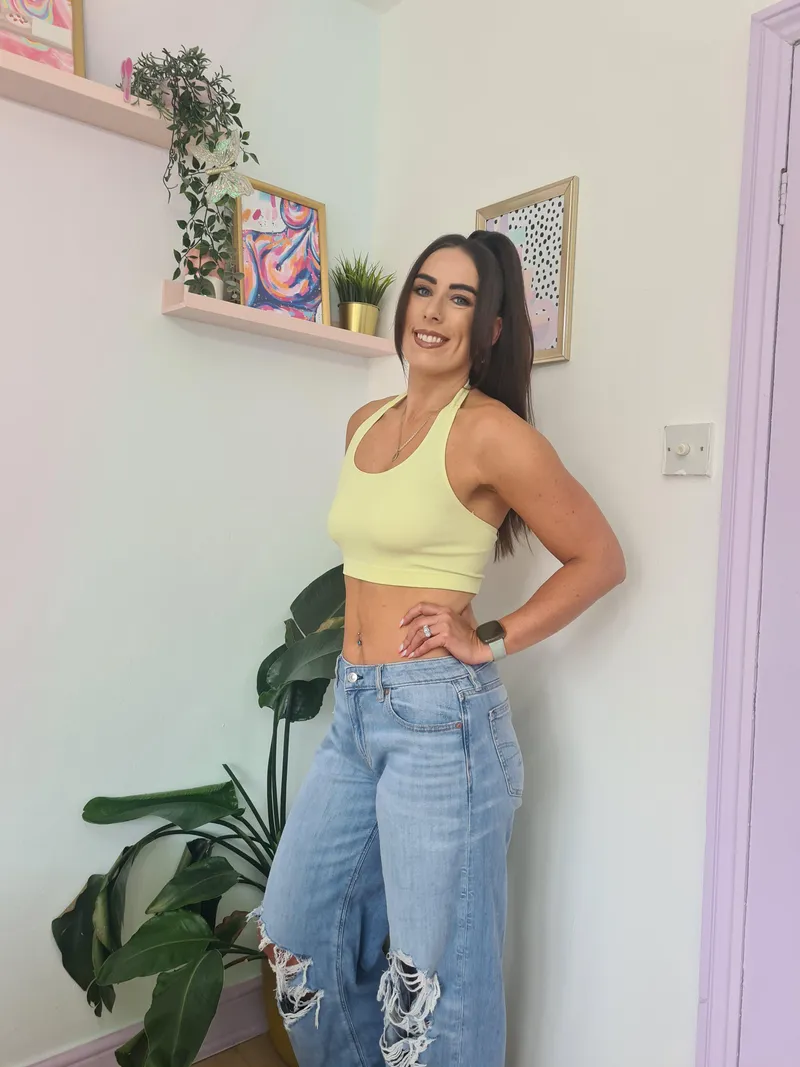 Thumbnail Colorful Crop Tops: A Favorite Trend | blueeyegymga1