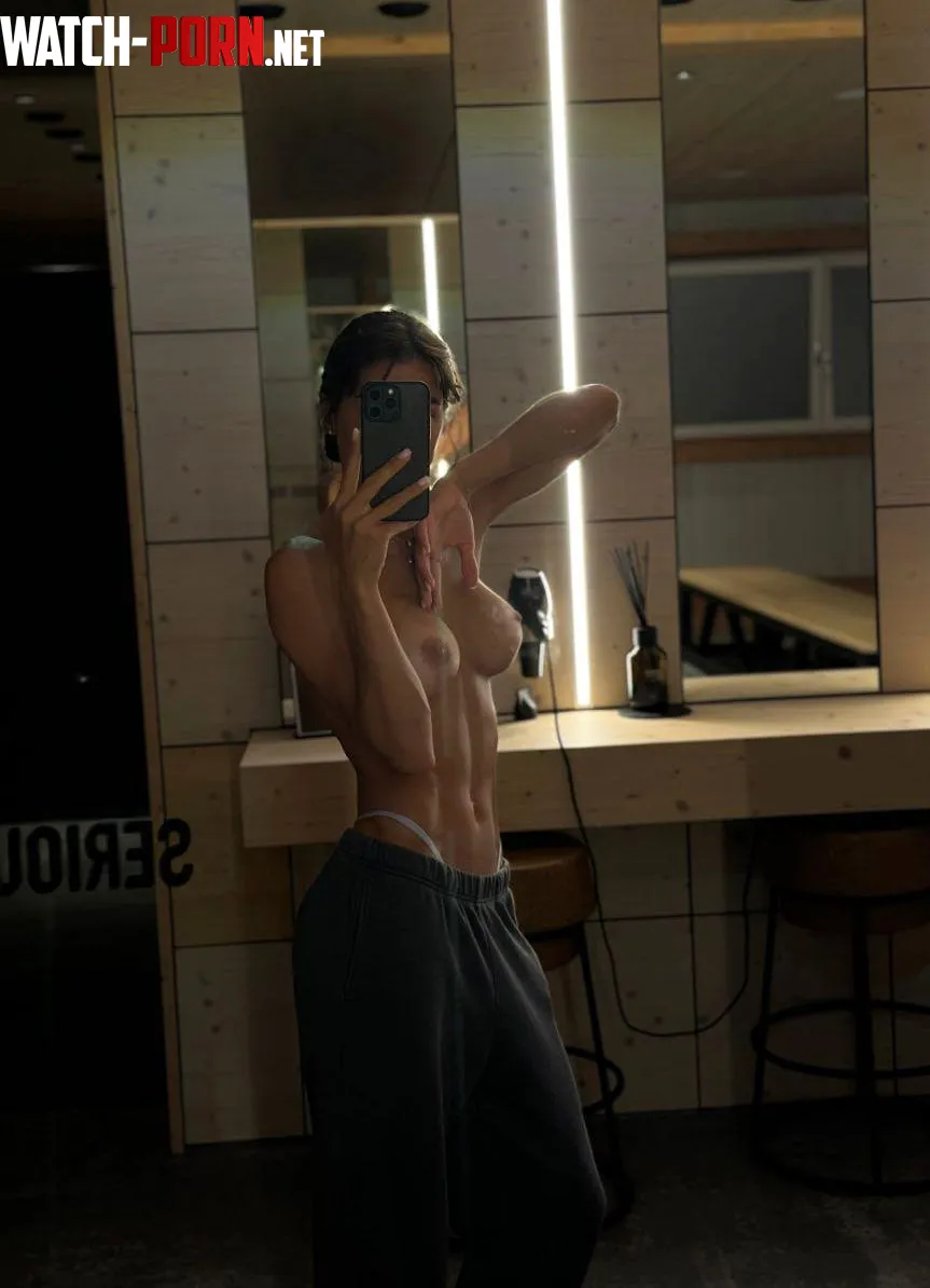 Can a muscled babe like me be on top? by blondecutie1234