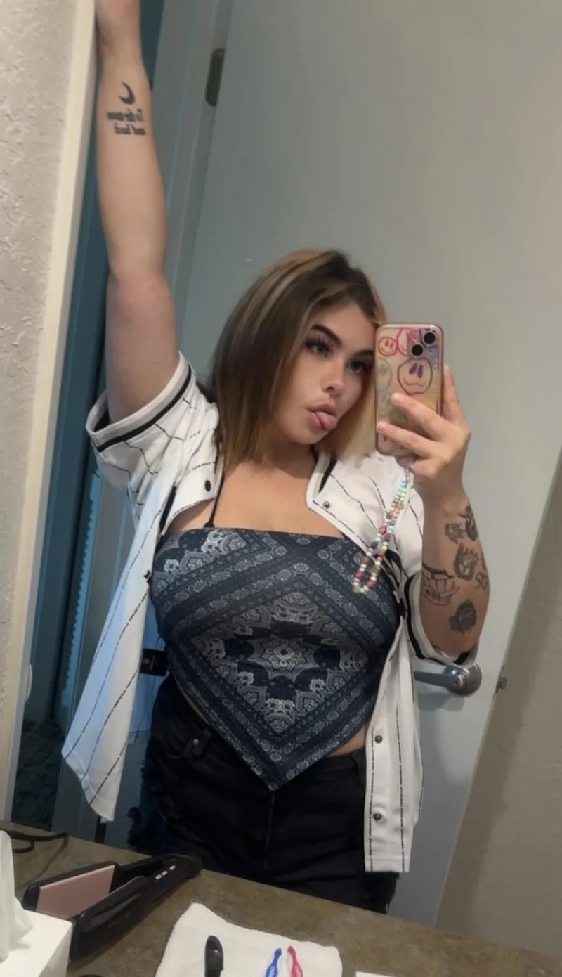 Thumbnail OKC Represented by DryTruck1 | 2busty2hide